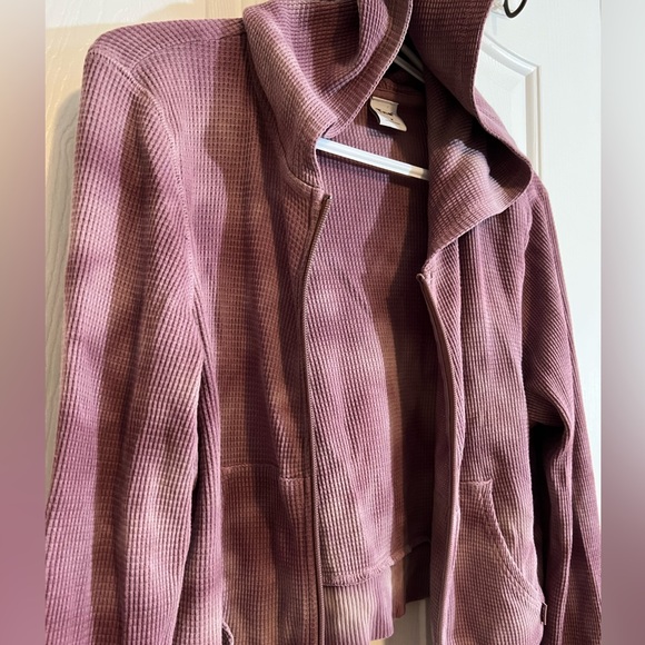 TNA Tie Dyed Waffle Sweater - Picture 3 of 7